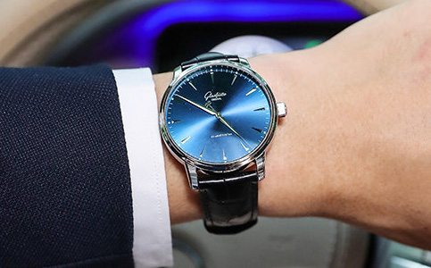 天津格拉蘇蒂表官方維修服務