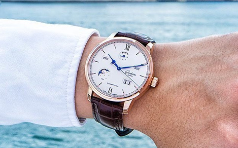 格拉蘇蒂手表蘭州售后維修服務(wù)中心電話(huà)地址