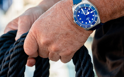 帝舵客服電話多少(關于帝舵手表表把損壞的問題)