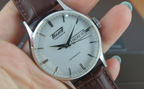 天梭大連售后電話電話號碼（天梭手表預防表殼生銹）