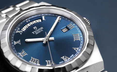 無錫帝舵維修（帝舵手表表鏡破損之后該如何解決）