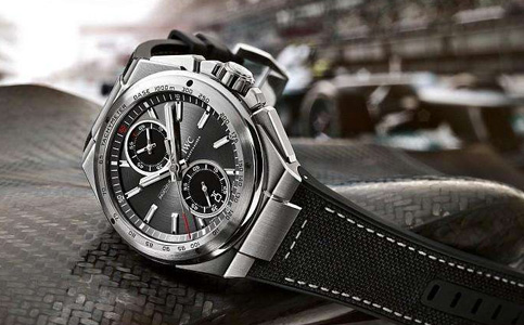 泉州萬國保養(yǎng)店在哪里（修復萬國表盤的劃痕）