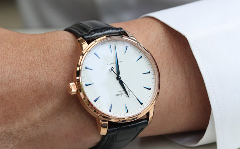 格拉蘇蒂維修點(格拉蘇蒂手表表殼損壞的原因)