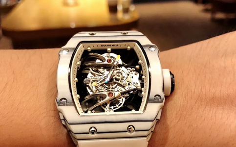理查德米勒手表售后服務(wù)點(diǎn)（解決理查德米勒手表表針生銹）