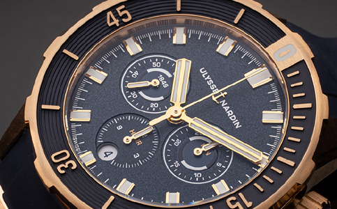 雅典官網維修電話(雅典手表機芯劃痕的處理方法)